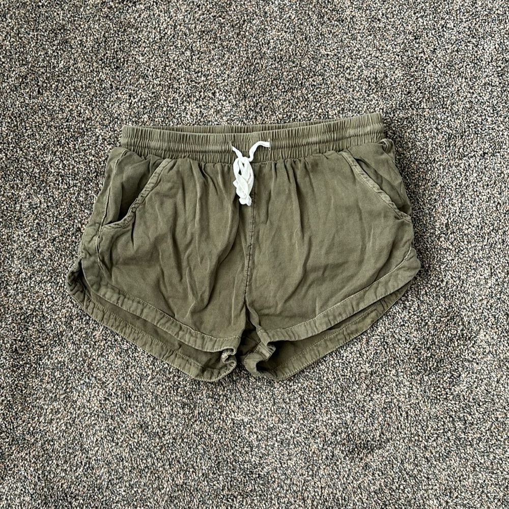 Women’s billabong shorts